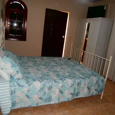 Villa-moras Group