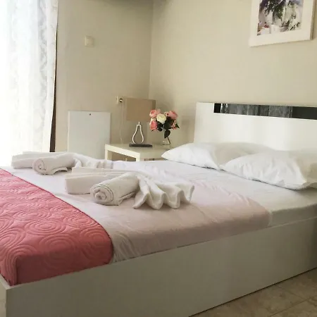Villa-moras Group Vila *